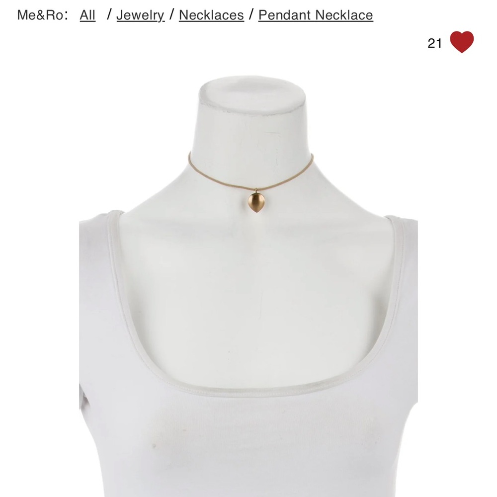 Me & Ro Rare 10K Lotus Petal Pendant Necklace in Very Good Condition